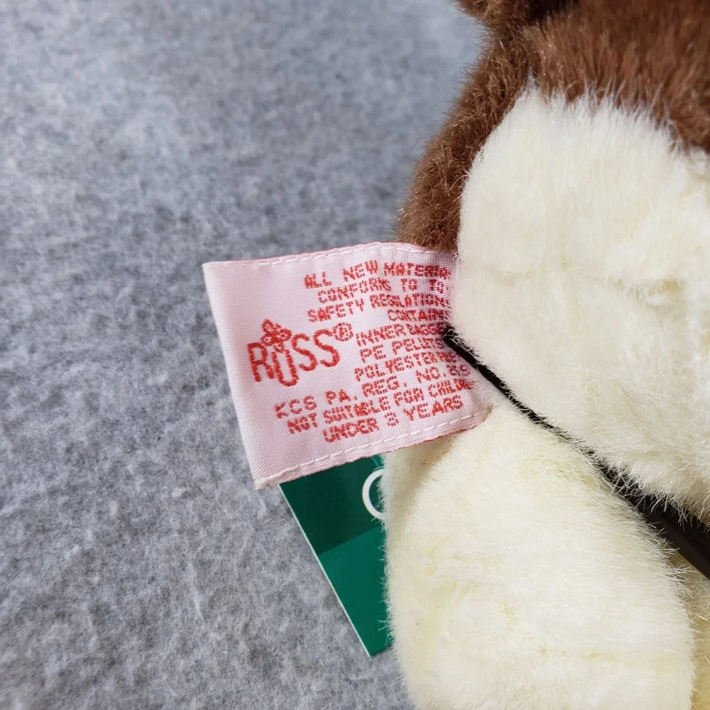 VTG Russ Duke Plush Dog Christmas Gift Holly Berries Red‎ Bow New With Tags